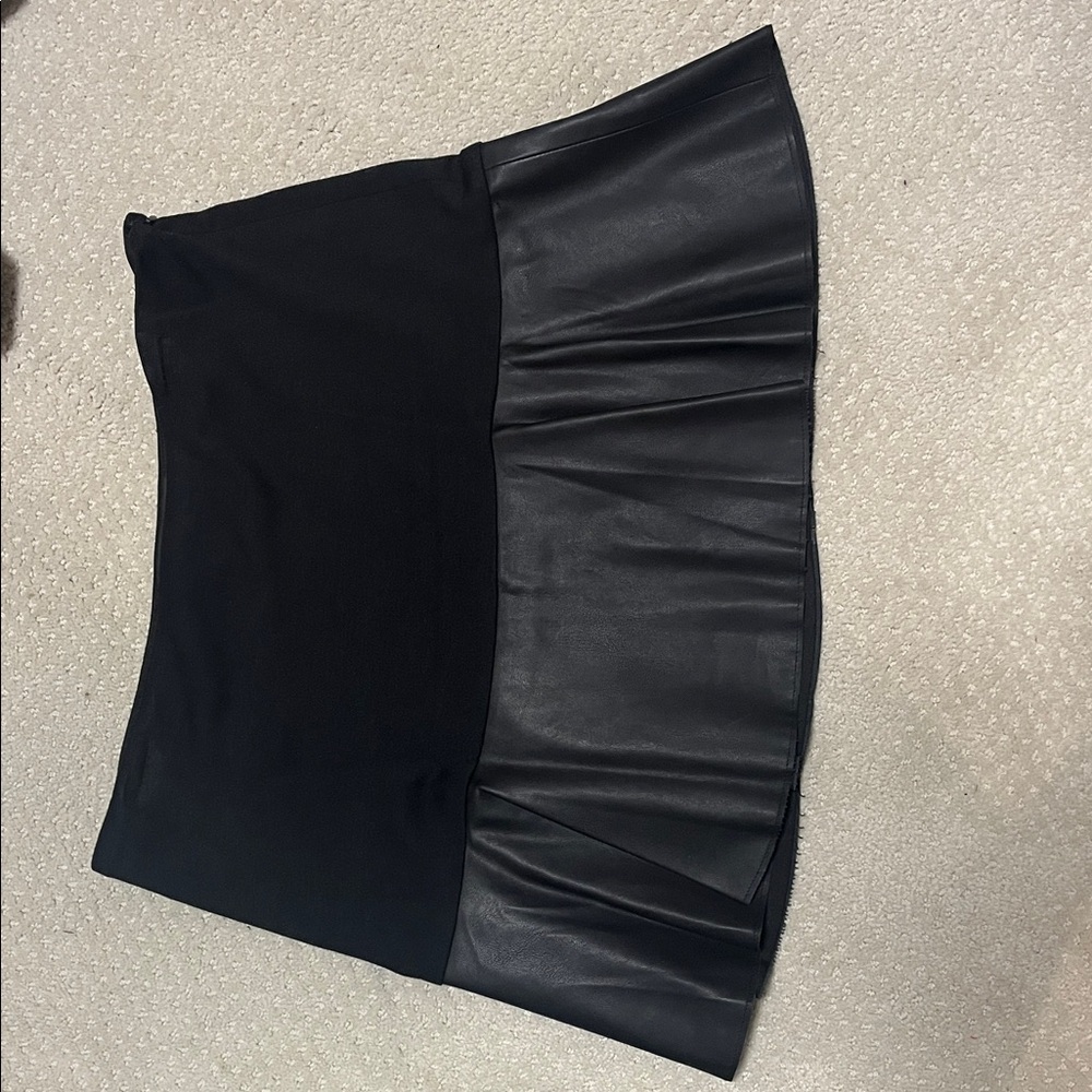Stylish Black A-Line Skirt with Leather Accent